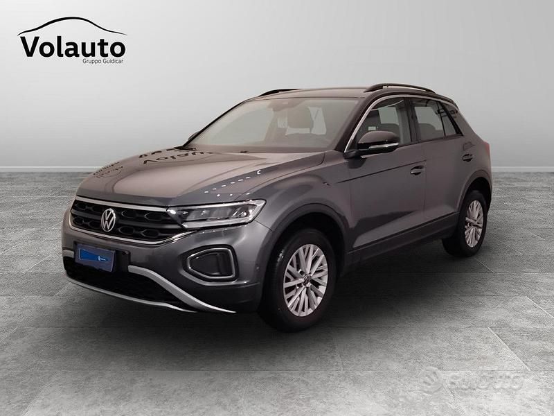 Usata VW T-Roc Life 2023 Grigio SUV