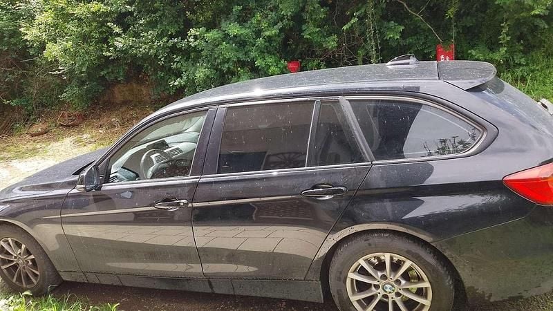 Usata BMW 320 Luxury Line 184 CV (135 kW) 2015 Station wagon