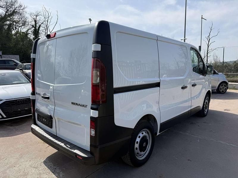 Usata Renault Trafic Komfort 95 CV (69 kW) 2019 Bianco Monovolume