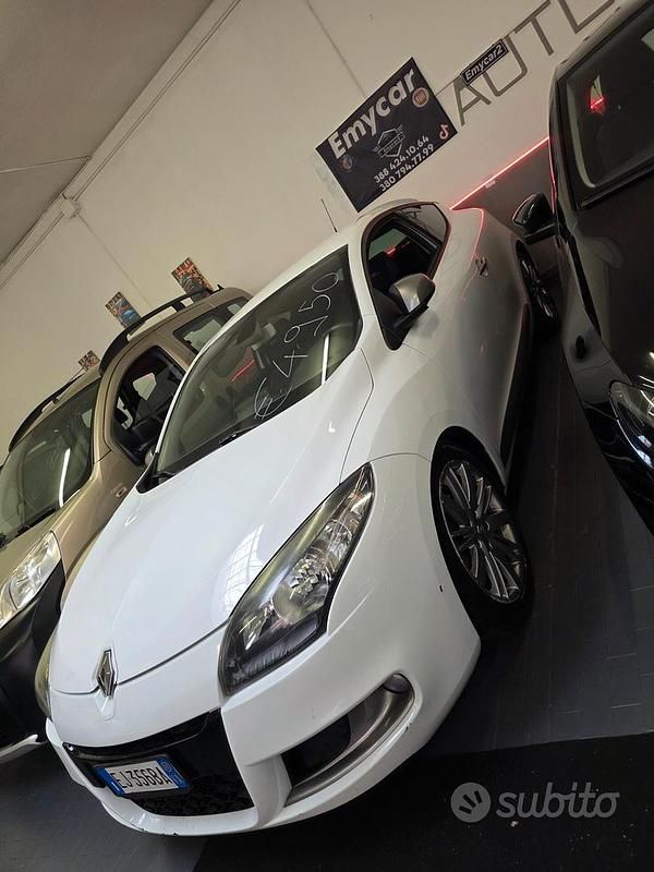Usata Renault Mégane Coupé GT 110 CV (80 kW) 2011 Bianco Coupé