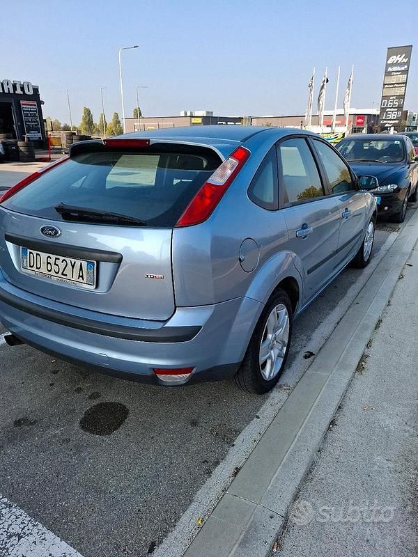 Usata Ford Focus 115 CV (84 kW) 2007 Berlina