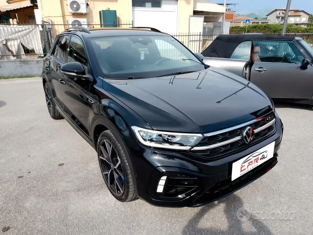 Usata VW T-Roc R 300 CV (220 kW) 2022 Nero SUV