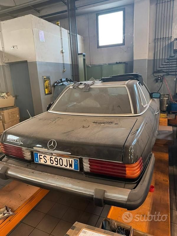 Usata Mercedes SL380 1983 Nero Cabrio