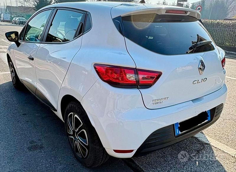 Usata Renault Clio IV 75 CV (55 kW) 2018 Bianco Berlina