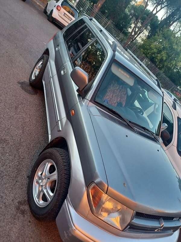 Usata Mitsubishi Pajero 129 CV (94 kW) 2005 SUV