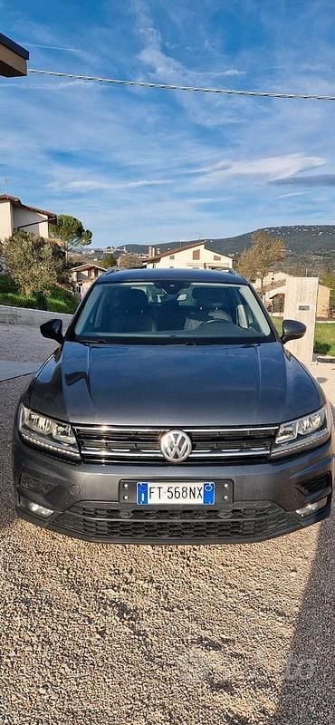 Usata VW Tiguan 2019 Grigio SUV