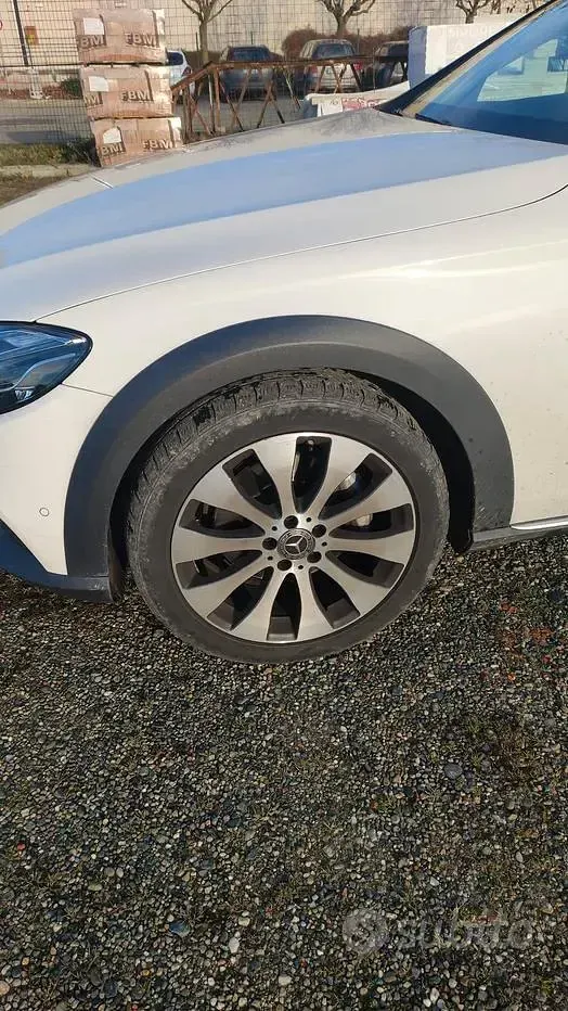 Usata Mercedes E220 194 CV (142 kW) 2018 Bianco Station wagon