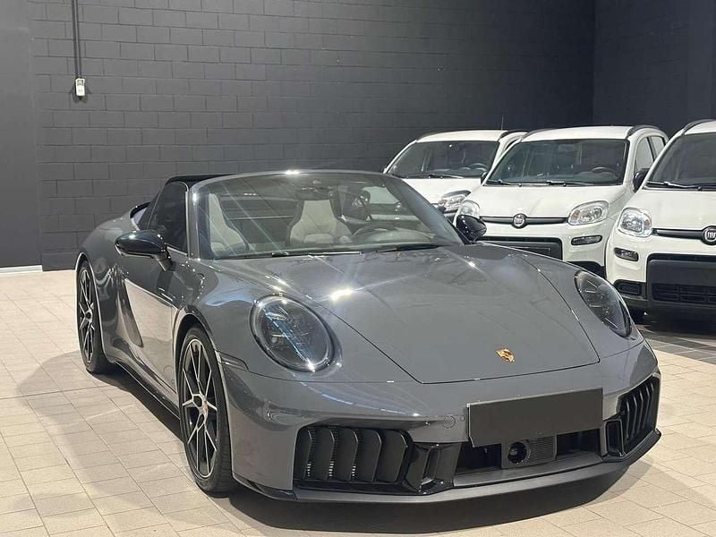 Second-hand Porsche 911 541 CP (397 kW) 2024 Other Cabrio