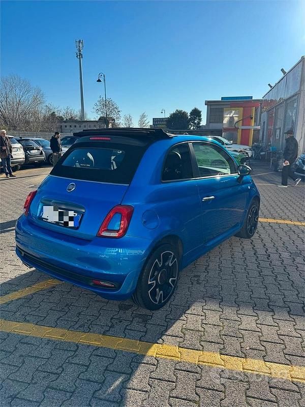 Usata Fiat 500 69 CV (50 kW) 2019 Blu Cabrio