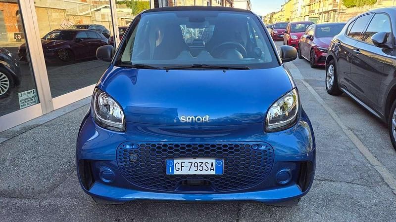 Usata Smart ForTwo Coupé Pure 41 kW (56 CV) 2021 Blu Utilitaria