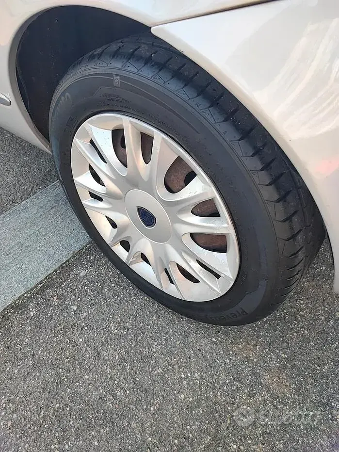 Usata Lancia Ypsilon 60 CV (44 kW) 2008 Grigio Utilitaria