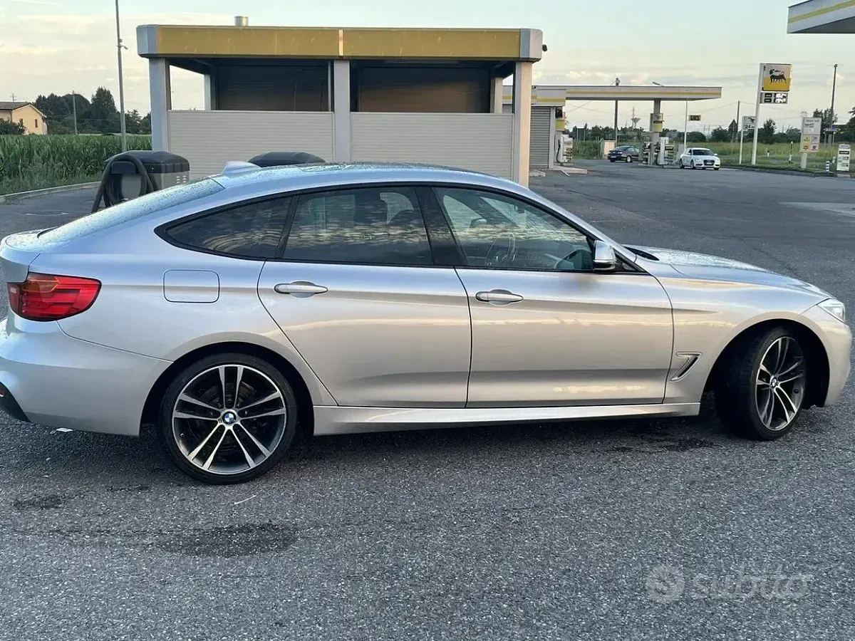 Usata BMW 320 M Sport 150 CV (110 kW) 2015 Grigio Berlina