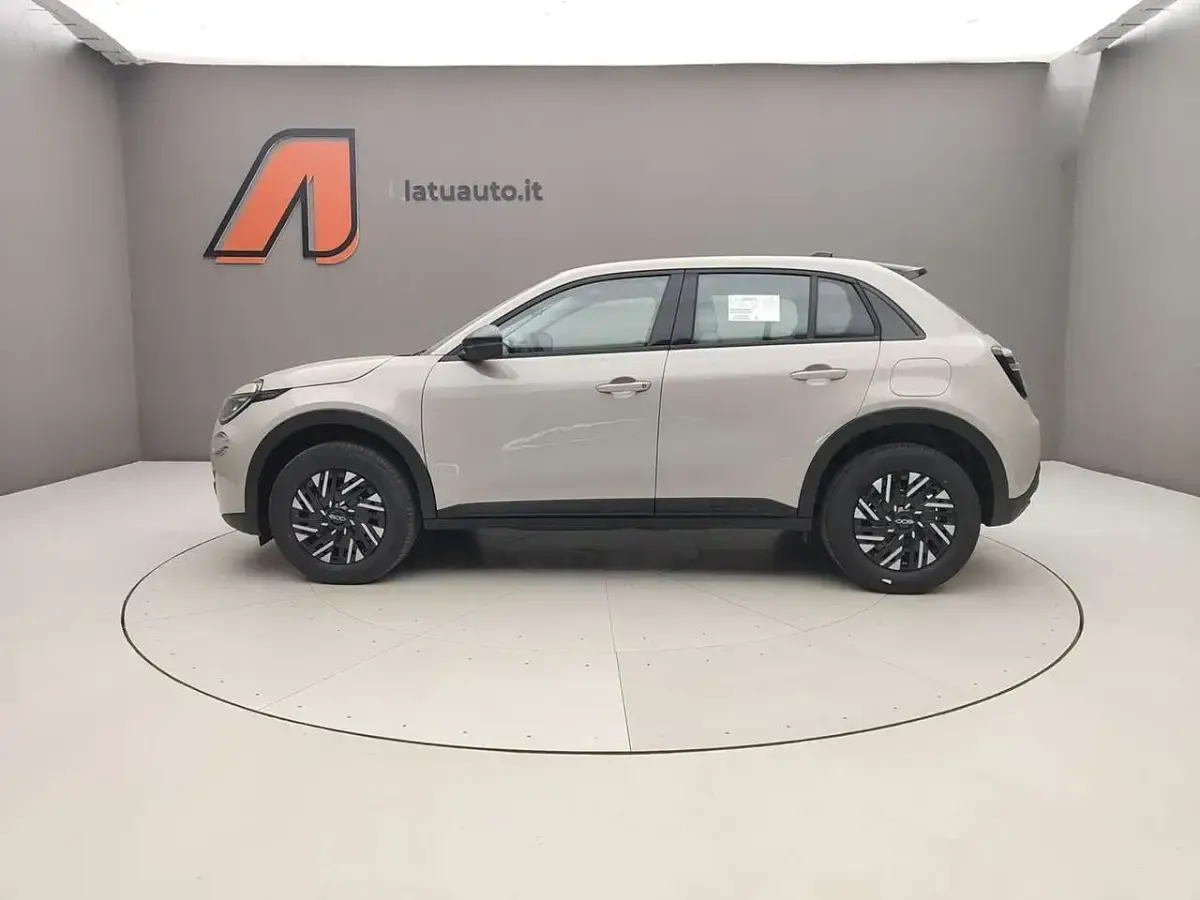 Nuova Fiat 600 Pop 110 CV (80 kW) 2026 Grigio SUV