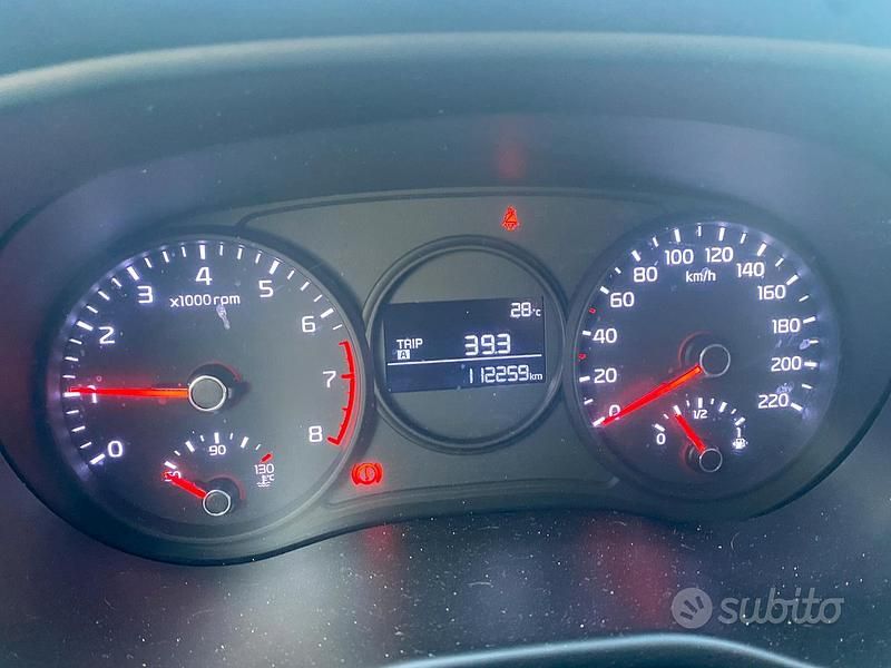 Usata Kia Picanto 67 CV (49 kW) 2019 Utilitaria