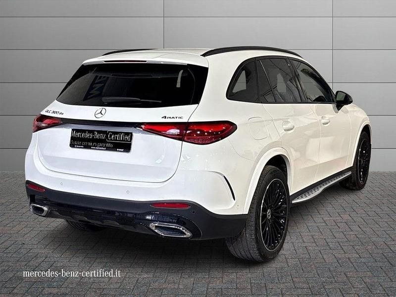 Usata Mercedes GLC300e Advanced 269 CV (197 kW) 2024 Bianco SUV