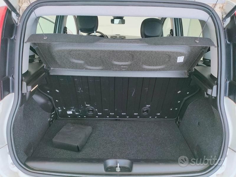 Usata Fiat Panda 70 CV (51 kW) 2018 Bianco Utilitaria