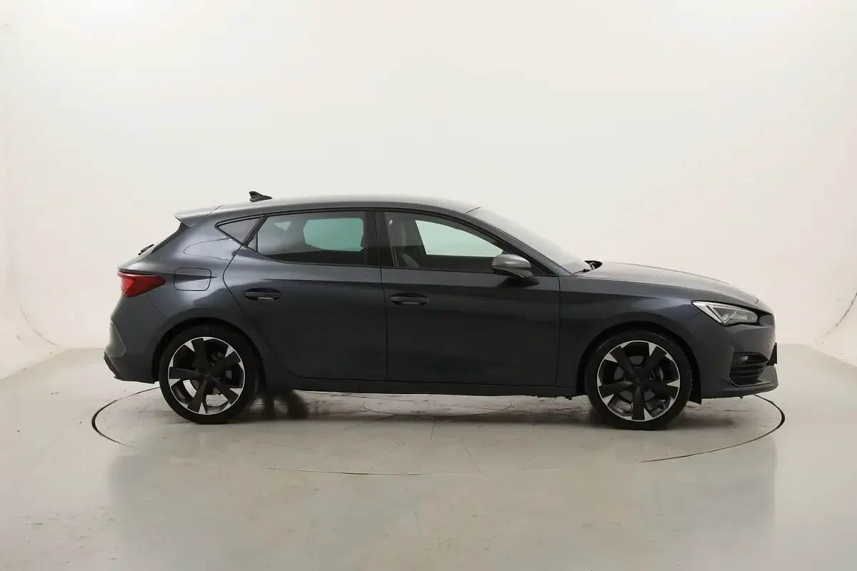 Usata Cupra Leon 150 CV (110 kW) 2024 Berlina