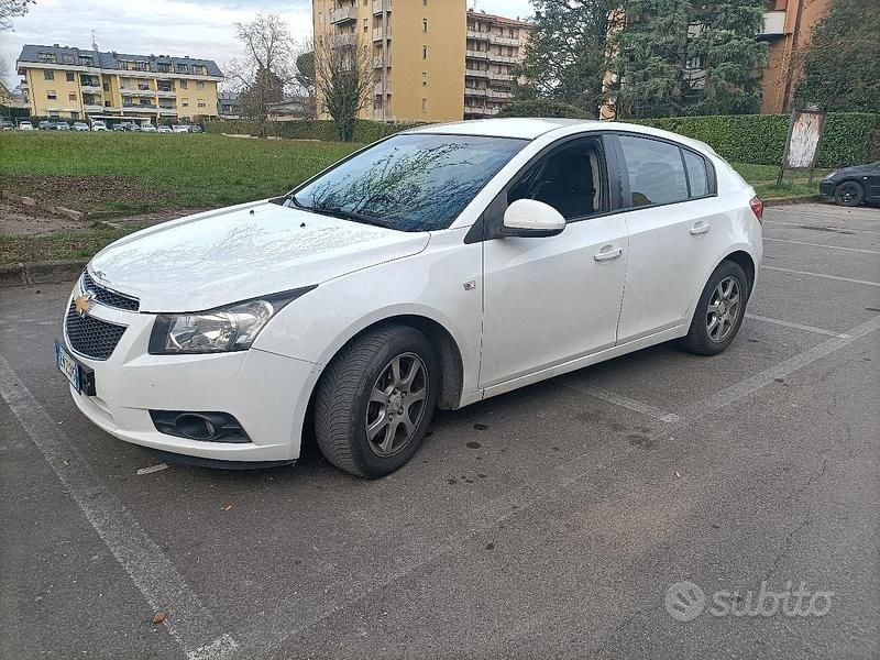 Usata Chevrolet Cruze 163 CV (119 kW) 2012 Bianco Berlina
