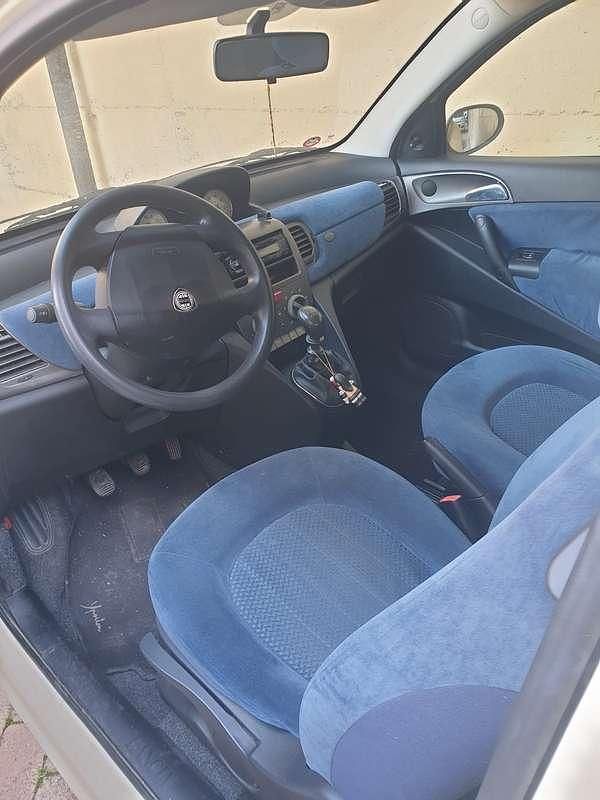 Usata Lancia Ypsilon 60 CV (44 kW) 2003 Utilitaria