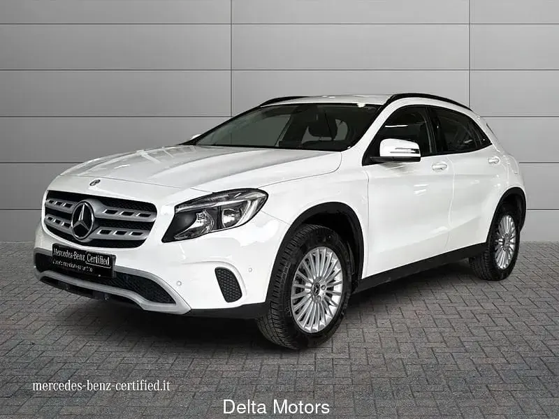 Usata Mercedes GLA200 Executive 136 CV (100 kW) 2018 SUV