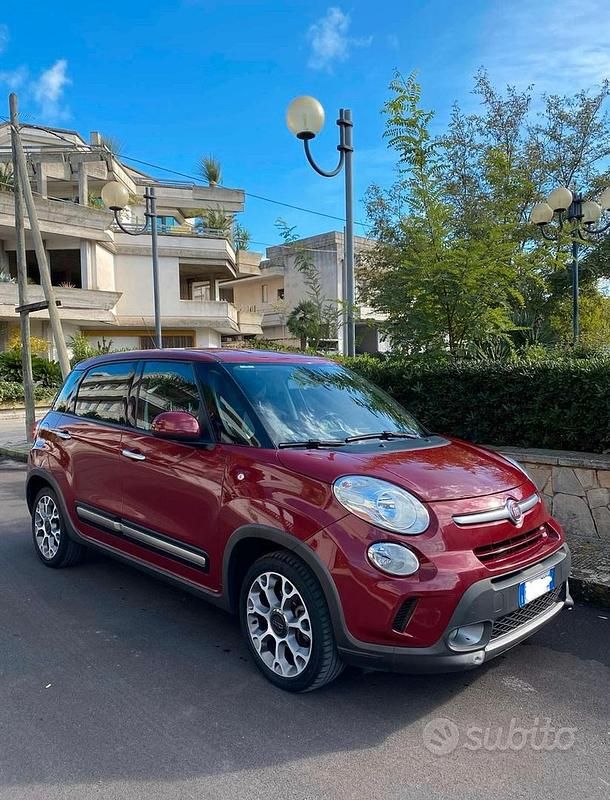 Usata Fiat 500L Trekking 95 CV (69 kW) 2016 Rosso Monovolume