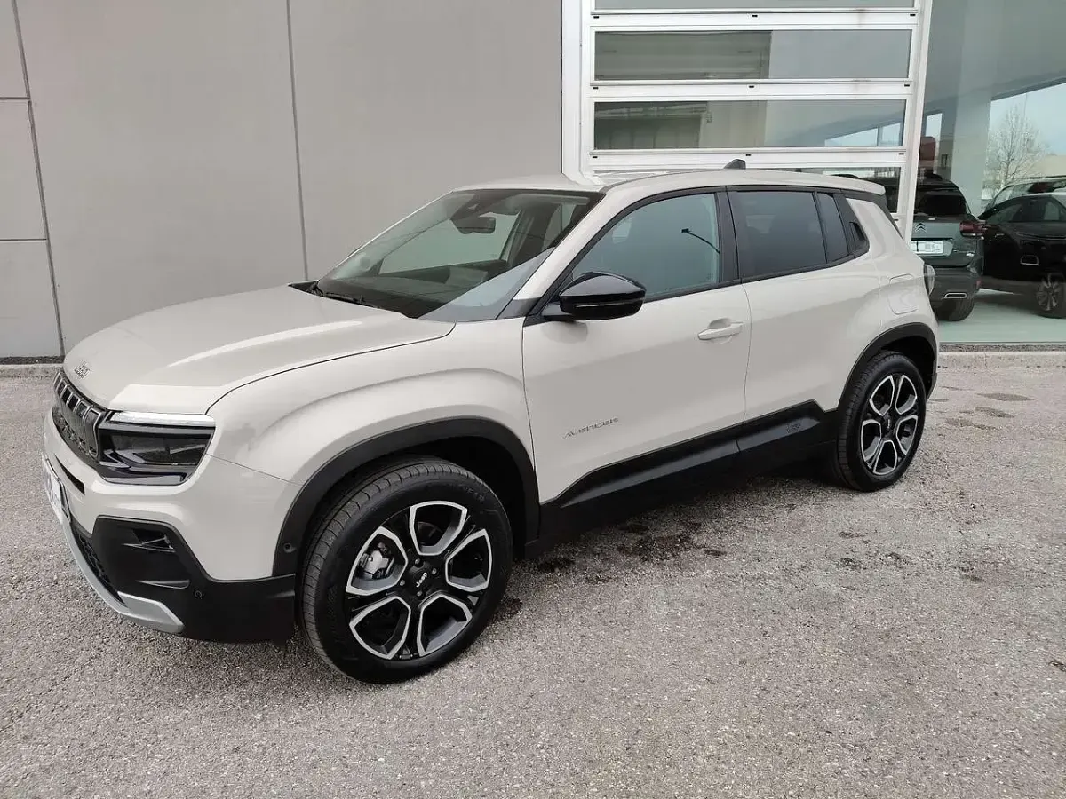 Usata Jeep Avenger EV Summit 61 kW (84 CV) 2025 Other SUV