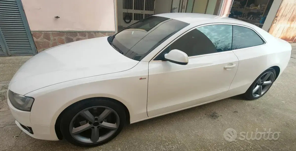 Usata Audi A5 190 CV (139 kW) 2011 Bianco Coupé