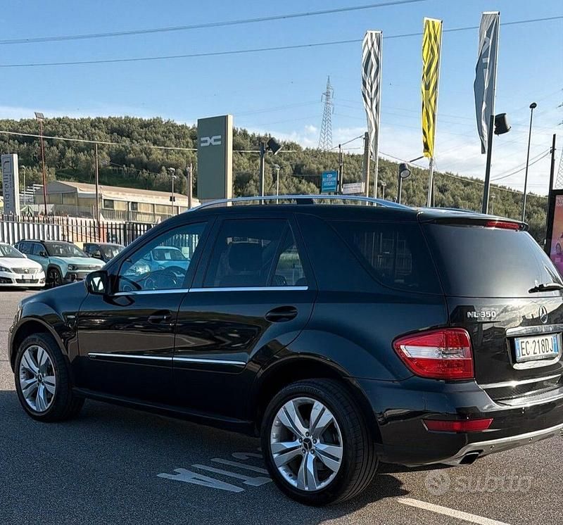 Begagnad Mercedes ML350 Premium 211 HK (155 kW) 2010 Svart SUV