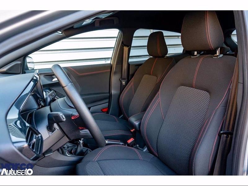 Usata Ford Puma ST-Line 125 CV (91 kW) 2023 Argento SUV