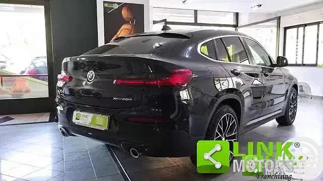 Usata BMW X4 Comfort Edition 190 CV (139 kW) 2019 Nero SUV