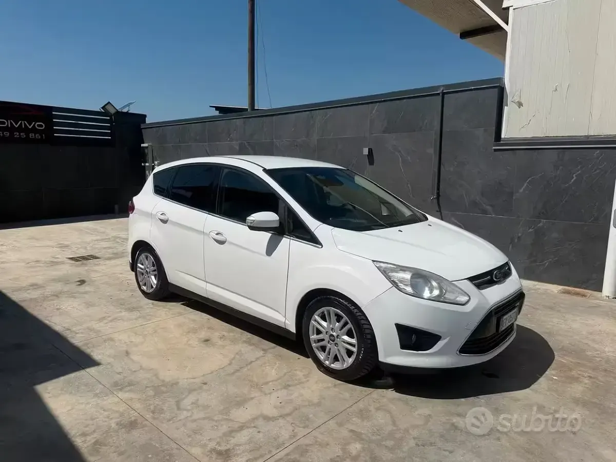 Usata Ford C-MAX Titanium 120 CV (88 kW) 2014 Bianco Monovolume