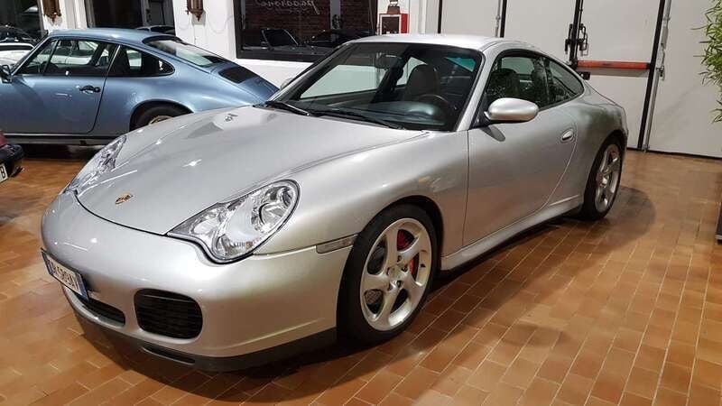 Usata Porsche 996 320 CV (235 kW) 2002 Argento Coupé