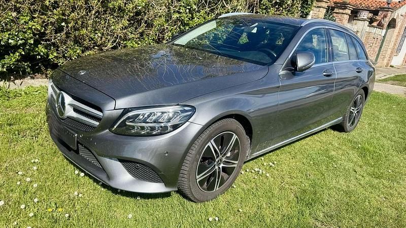 Usata Mercedes C220 194 CV (142 kW) 2019 Argento Station wagon