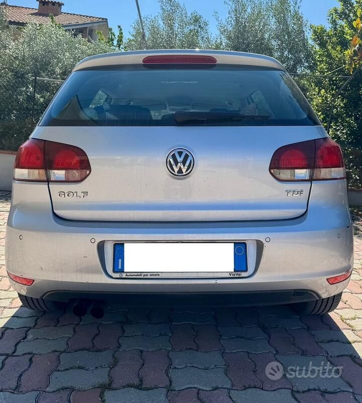 Usata VW Golf VI Highline 110 CV (80 kW) 2009 Grigio Utilitaria