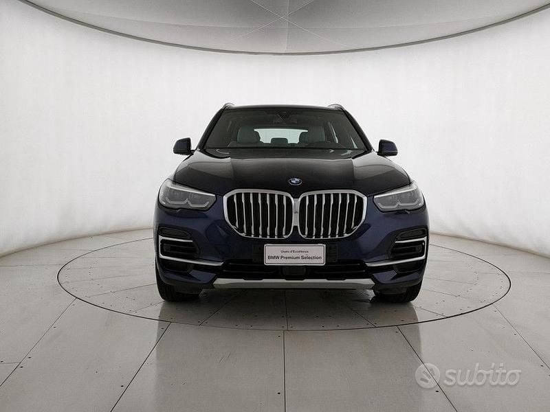 Usata BMW X5 Comfort Edition 286 CV (210 kW) 2023 Blu SUV