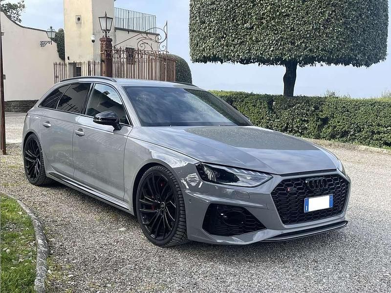 Usata Audi RS4 Exclusive 450 CV (330 kW) 2022 Grigio Station wagon