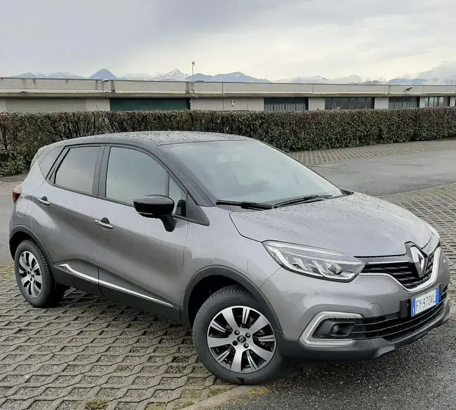 Usata Renault Captur 90 CV (66 kW) 2019 SUV