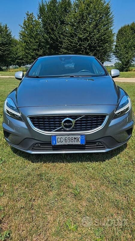 Usata Volvo V40 R-Design 2018 Berlina