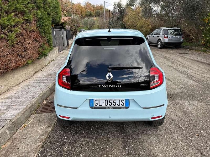 Usado Renault Twingo Techno 30 kW (42 HP) 2022 Azul Citadino