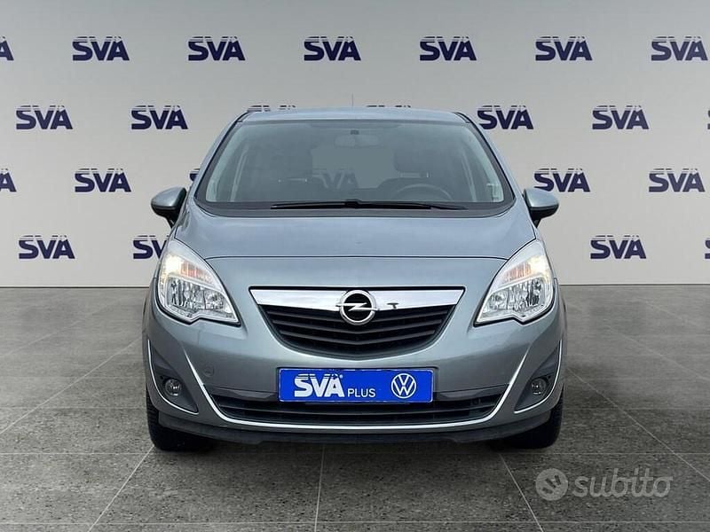 Usata Opel Meriva 95 CV (69 kW) 2012 Grigio Monovolume