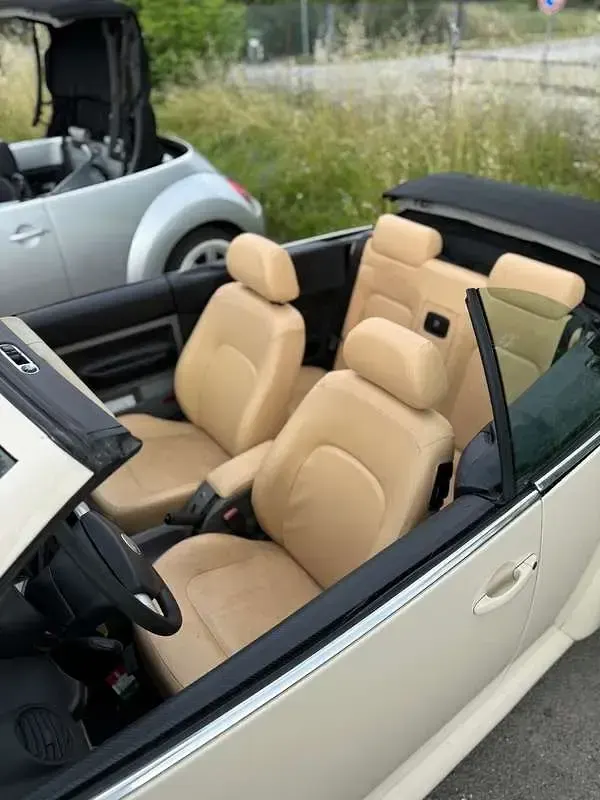 Usata VW New Beetle 75 CV (55 kW) 2004 Beige Utilitaria
