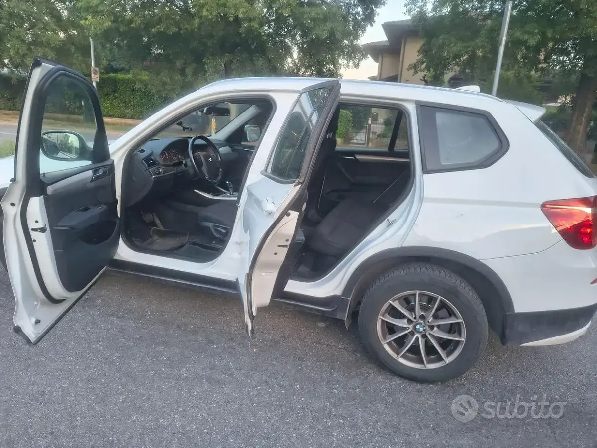 Usata BMW X3 184 CV (135 kW) 2012 SUV