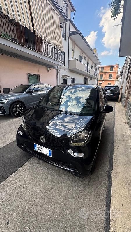 Usata Smart ForFour 2015 Nero Utilitaria