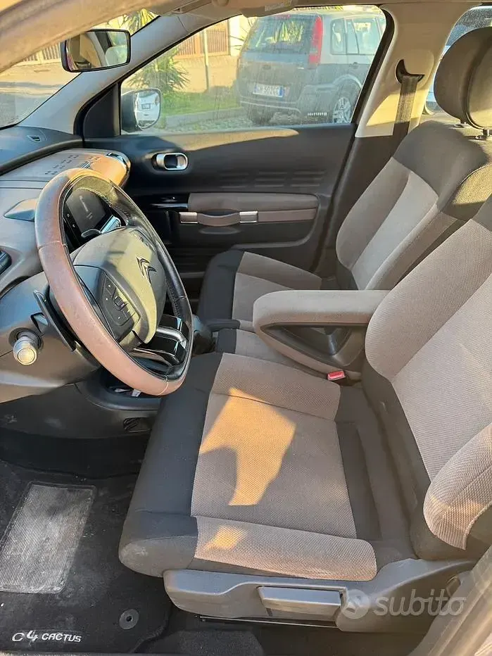 Begagnad Citroën C4 82 HK (60 kW) 2015 Sedan