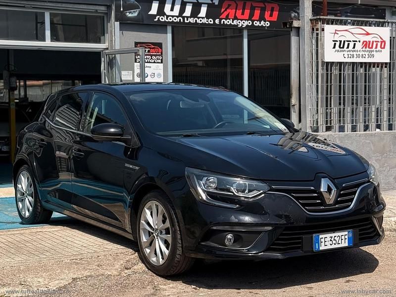 Usata Renault Mégane III Bose Edition 110 CV (80 kW) 2016 Nero