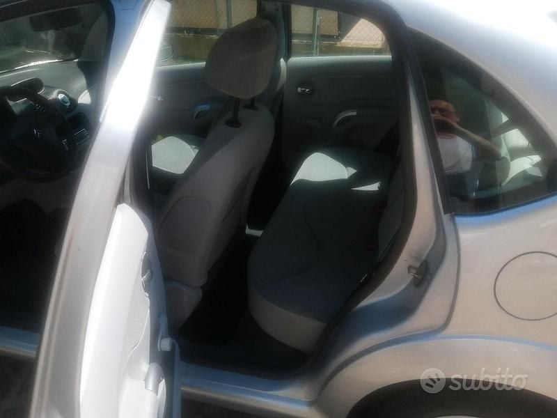 Usata Citroën C3 60 CV (44 kW) 2005 Grigio Berlina