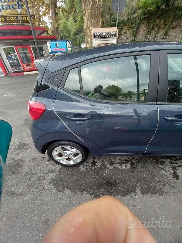 Usata 2022 Hyundai i10 Due volumi | 9500 € - Immagine 1/4