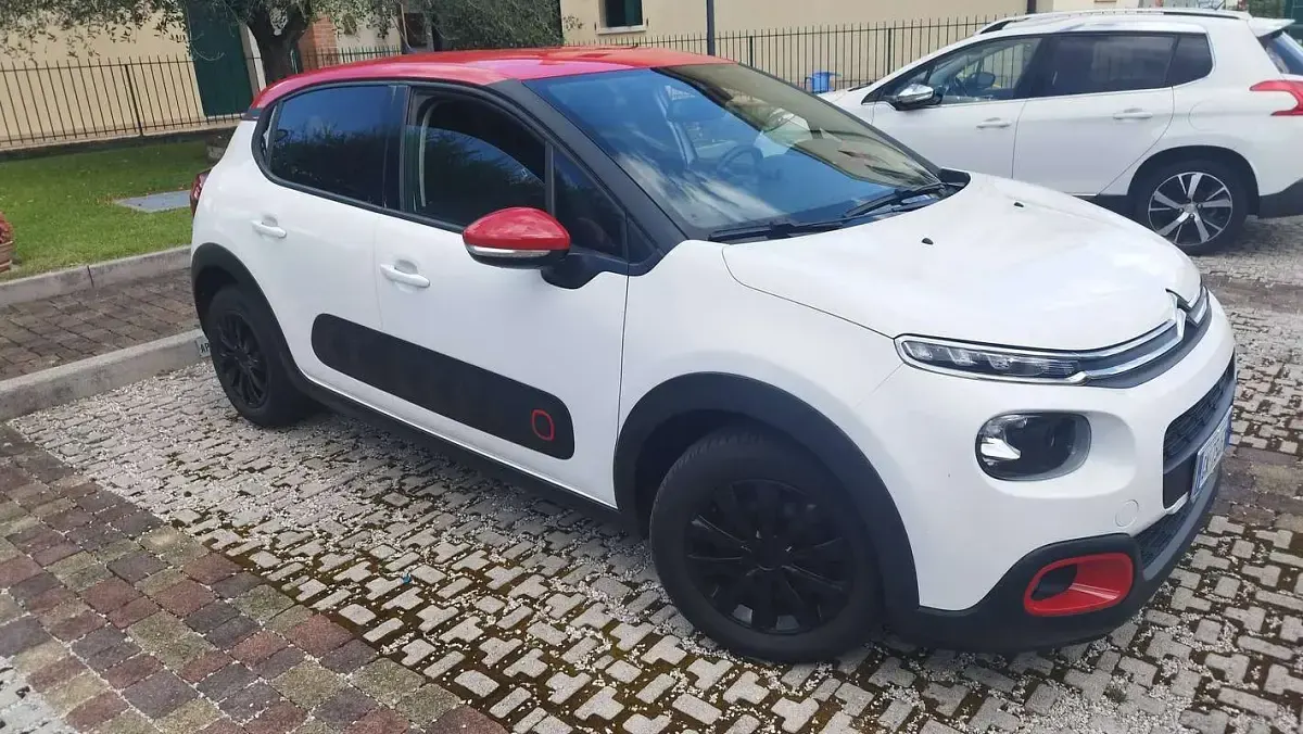 Usata Citroën C3 Shine 110 CV (80 kW) 2018 Bianco Utilitaria