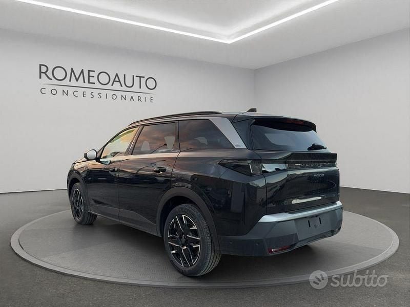 Nuova Peugeot 5008 GT 2025 Nero SUV