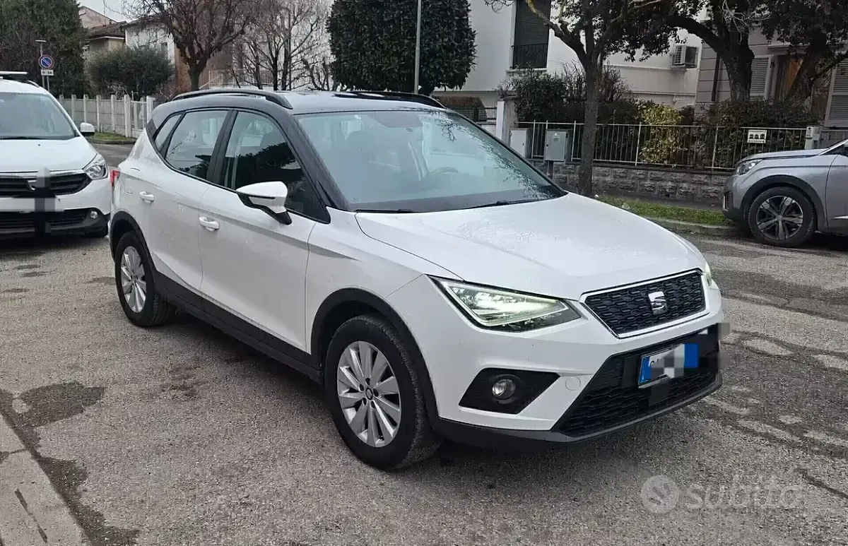 Usata Seat Arona Reference 90 CV (66 kW) 2020 Bianco SUV